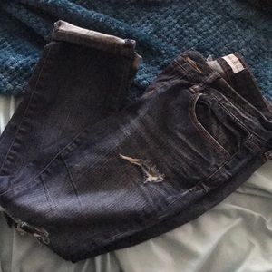 Charlotte Russe Size 6 skinny roll up ripped jean